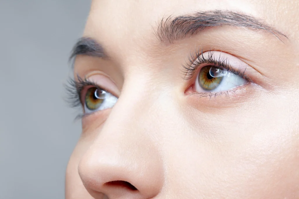 Fraxel Laser vs Eyelid Surgery Banner