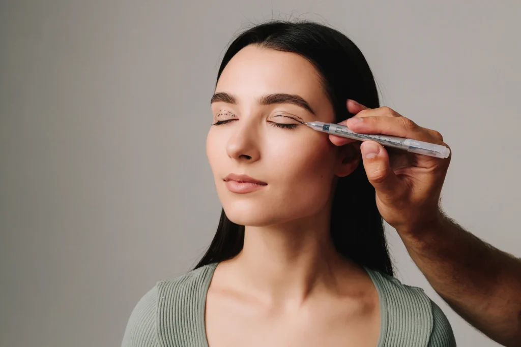 Who Is a Good Candidate for Eyelid Surgery? Banner