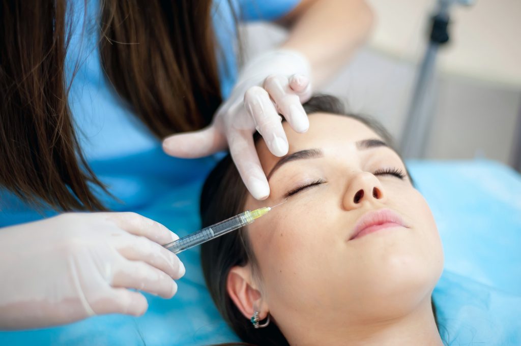 How to Dissolve Under-Eye Filler: Safe Methods Banner